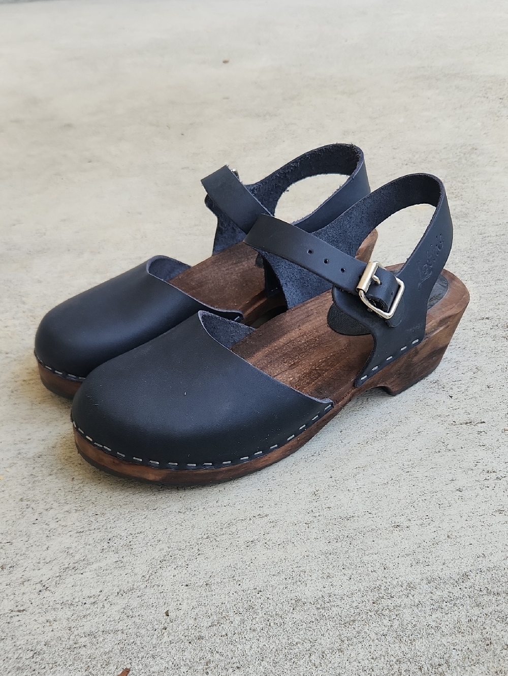 Lotta From Stockholm Low Wood Clogs Womens EU 39 Blue Leather Ankle Strap Shoes